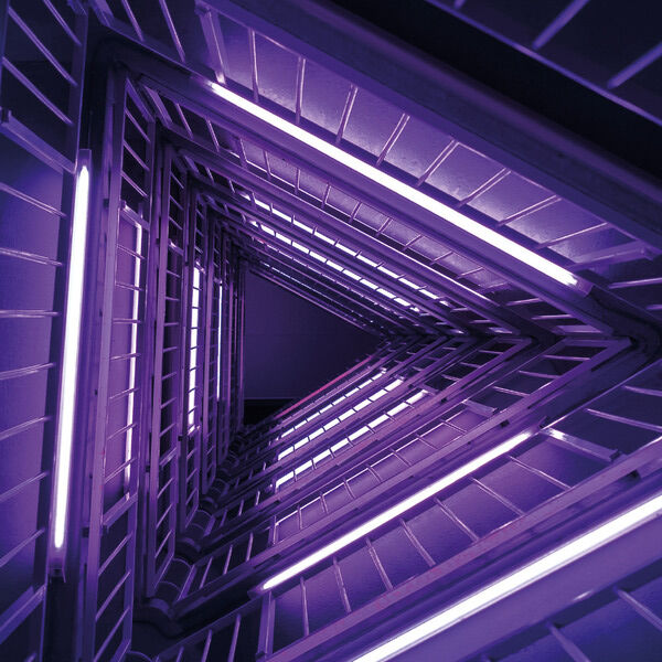 Kunst-Purple stairs 